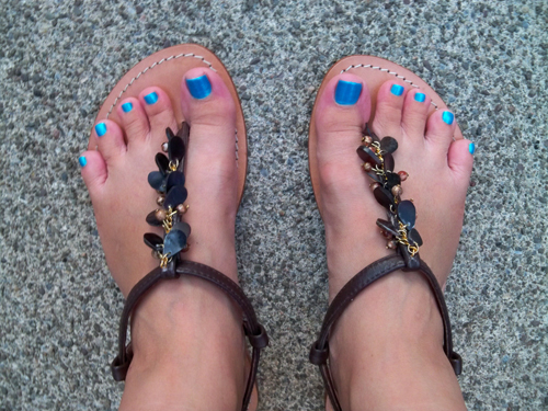 Nail Designs For Toenails. Summer toe nails scrolling middot Toenails. part time toenail designs