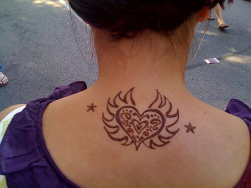 hena tattoos. I got a henna tattoo.